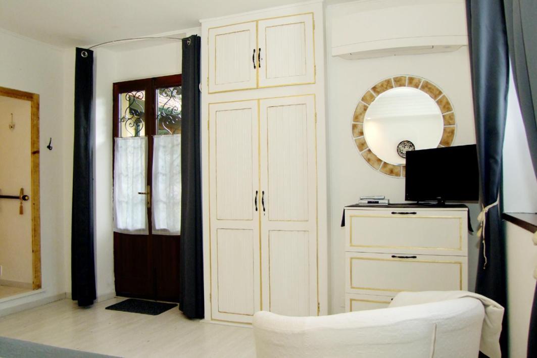 Monolocali In Casa Con Giardino Bellagio 아파트 외부 사진